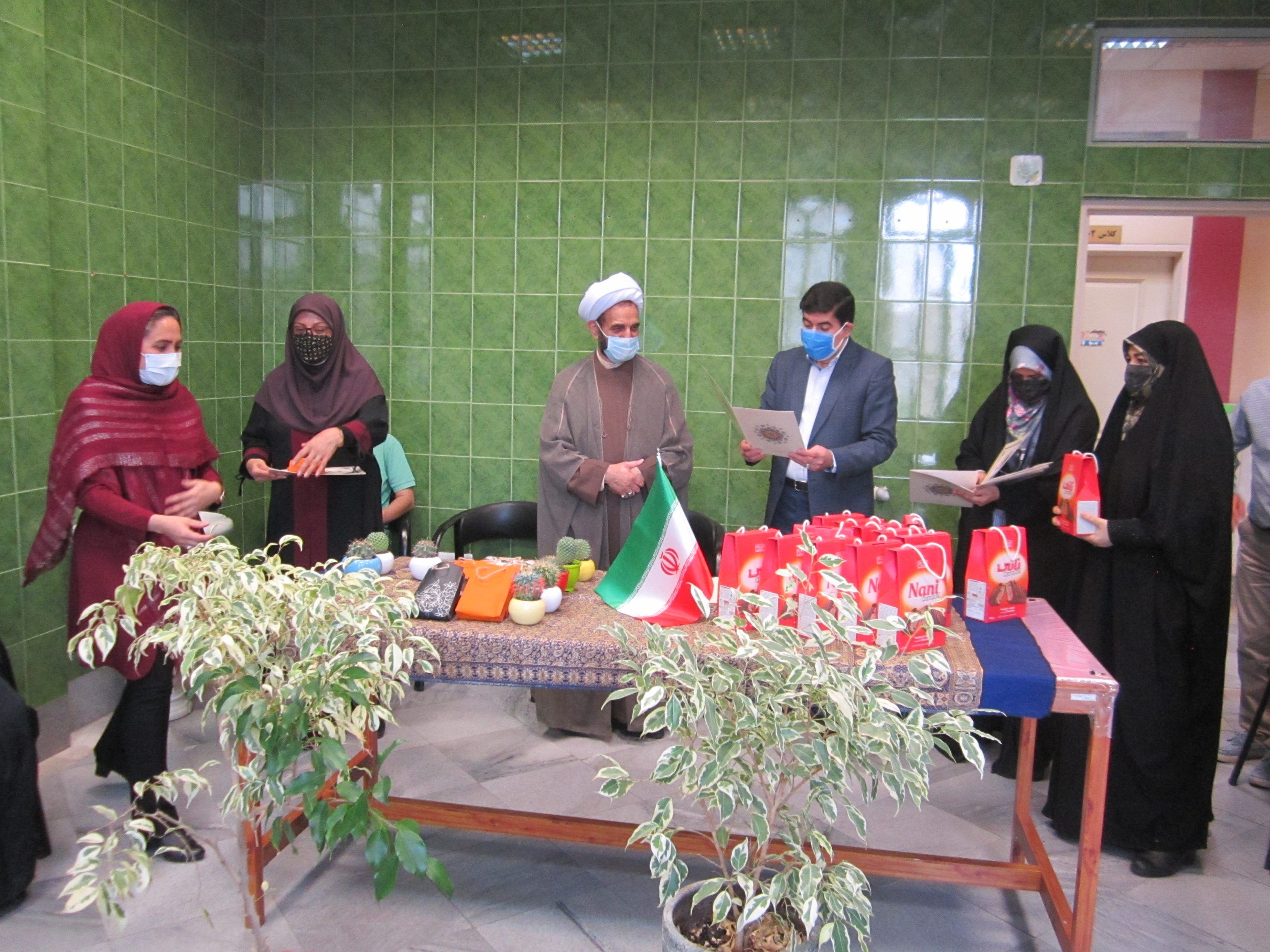 مدیرکل آموزش و پرورش شهرستانهای استان تهران: تکریم و بزرگداشت مقام معلم باید شامل همه معلمان شود